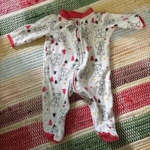 Soft and comfy baby sleepsuit